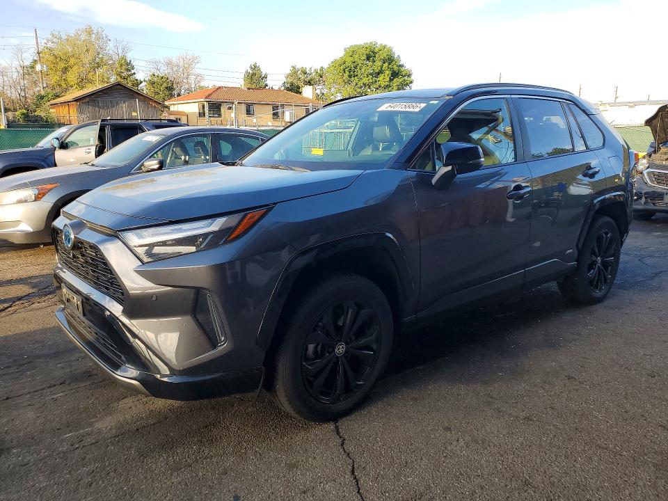 2022 Toyota Rav4 მანქანა იყიდება აუქციონზე, vin: JTME6RFV2NJ014642, აუქციონის ნომერი: 64015866