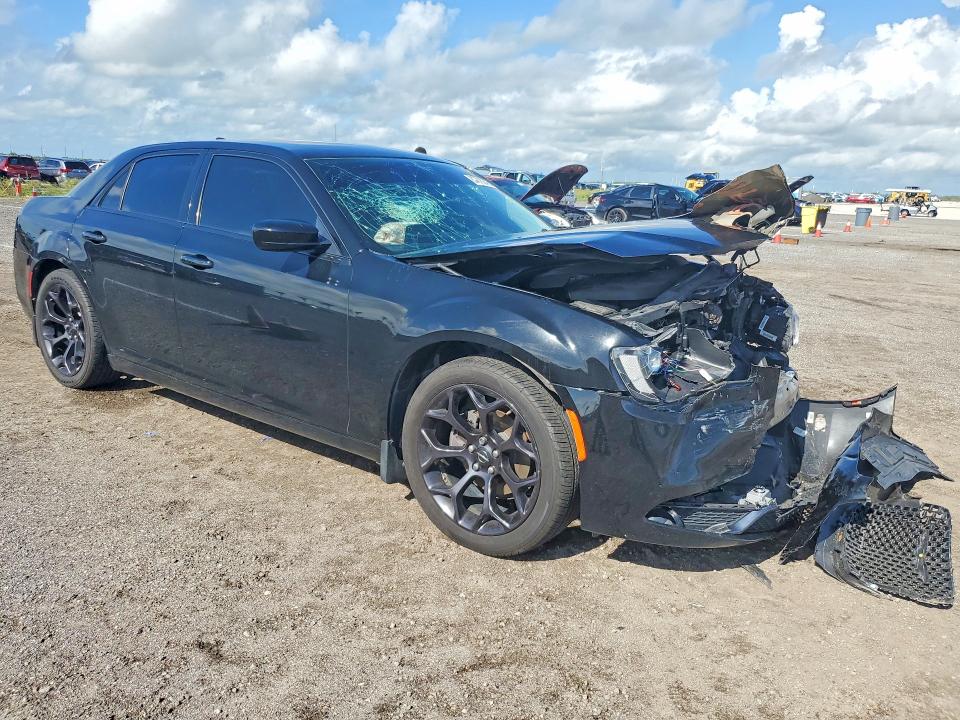 Продаж на аукціоні авто 2019 Chrysler 300, vin: 2C3CCAAG6KH747272, номер лоту: 63878846