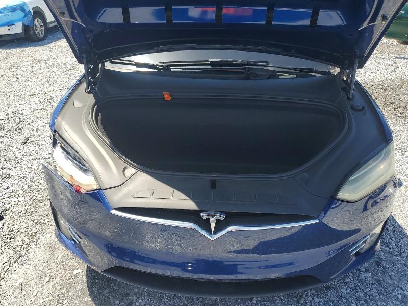 64364996 :رقم المزاد ، 5YJXCBE22KF192859 vin ، 2019 Tesla Model X مزاد بيع