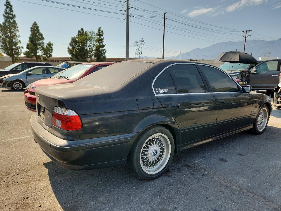 64345196 :رقم المزاد ، WBADT334X1GF41235 vin ، 2001 Bmw 525 مزاد بيع