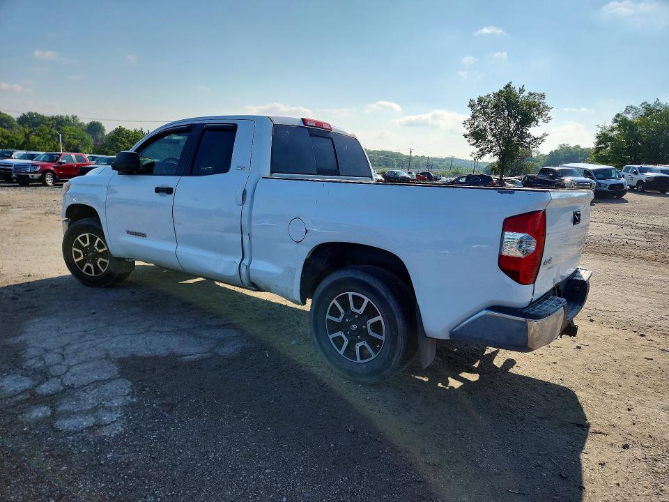 Auction sale of the 2015 Toyota Tundra, vin: 5TFUM5F12FX060428, lot number: 63763656