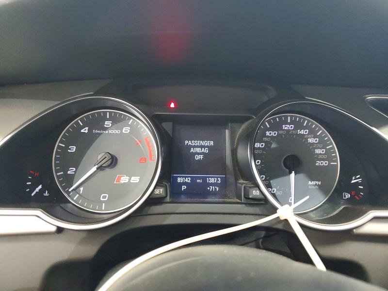 64918956 :رقم المزاد ، WAUVGAFH5BN009400 vin ، 2011 Audi S5 مزاد بيع