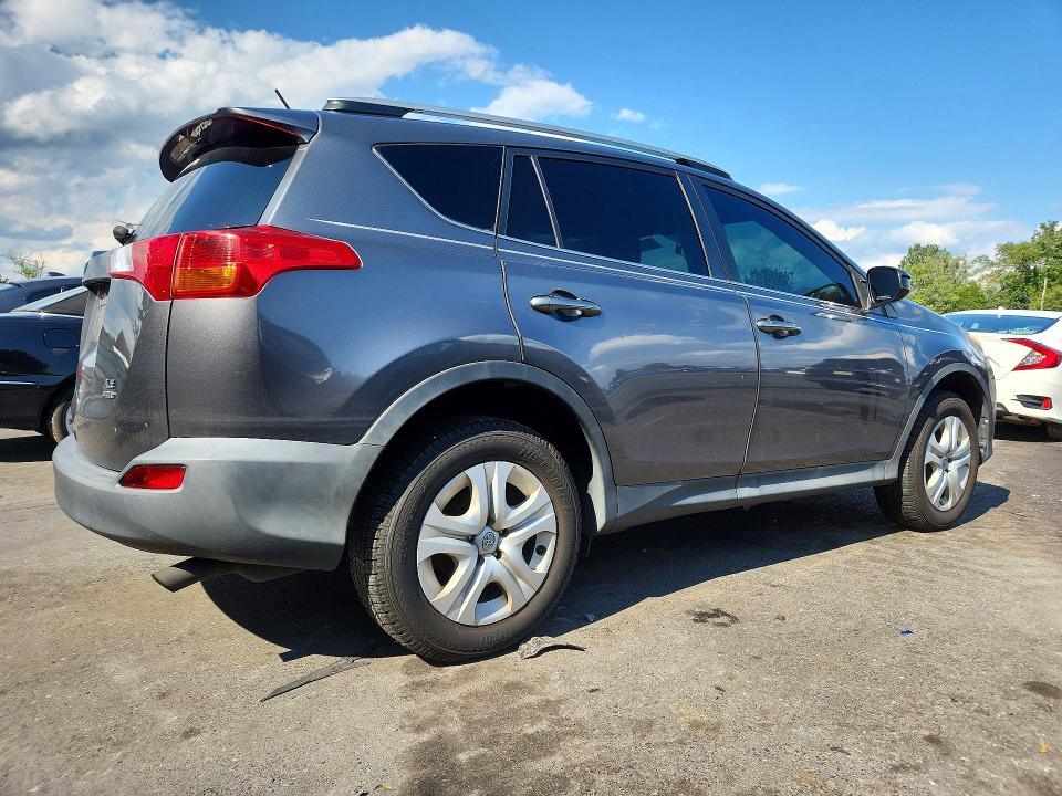 66375866 :رقم المزاد ، 2T3BFREV7FW240182 vin ، 2015 Toyota Rav4 مزاد بيع