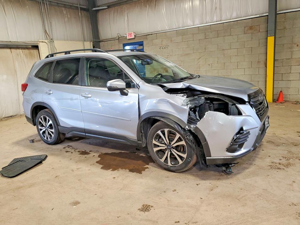 63524746 :رقم المزاد ، JF2SKAPC0NH472413 vin ، 2022 Subaru Forester مزاد بيع