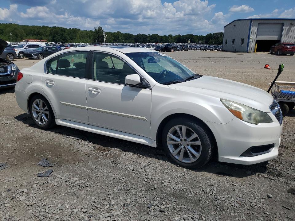 Продажа на аукционе авто 2014 Subaru Legacy, vin: 4S3BMCF60E3002251, номер лота: 65132956