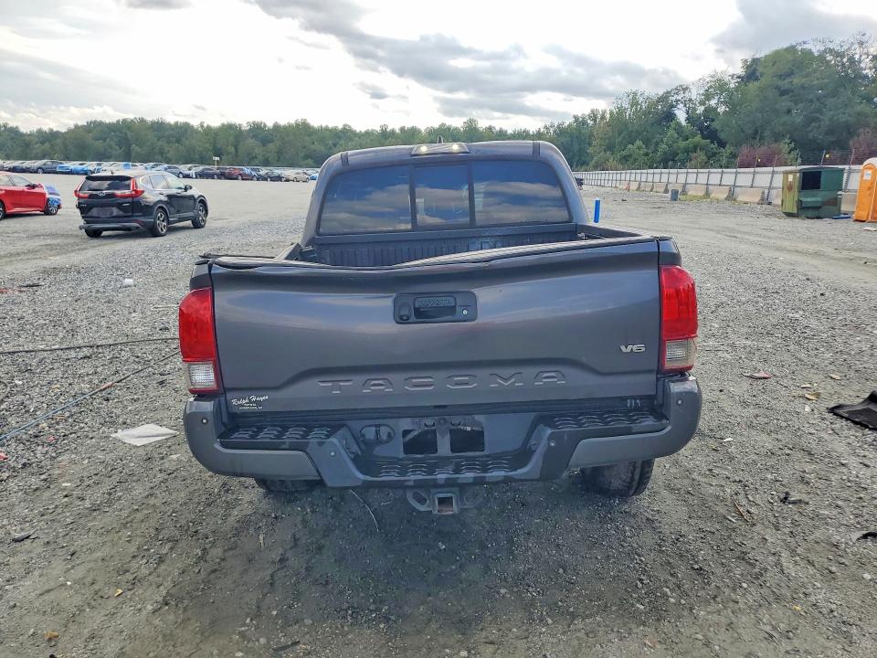 66173776 :رقم المزاد ، 5TFCZ5AN5GX043518 vin ، 2016 Toyota Tacoma مزاد بيع