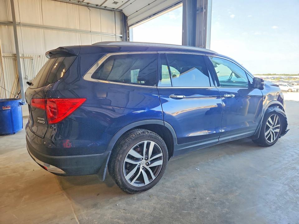 Продажа на аукционе авто 2016 Honda Pilot, vin: 5FNYF6H98GB018118, номер лота: 64253016