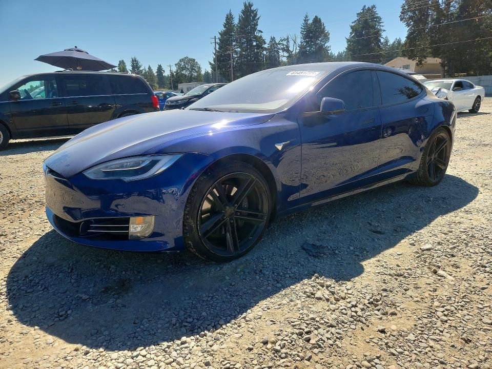 61451796 :رقم المزاد ، 5YJSA1E29KF332268 vin ، 2019 Tesla Model S مزاد بيع