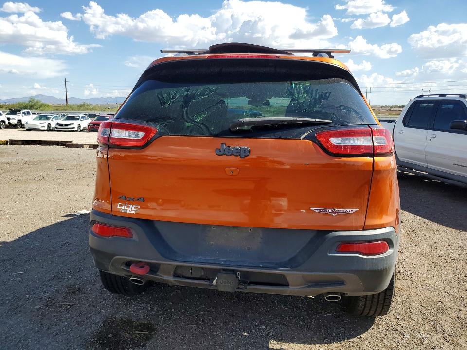 65563736 :رقم المزاد ، 1C4PJMBS7GW277821 vin ، 2016 Jeep Cherokee مزاد بيع