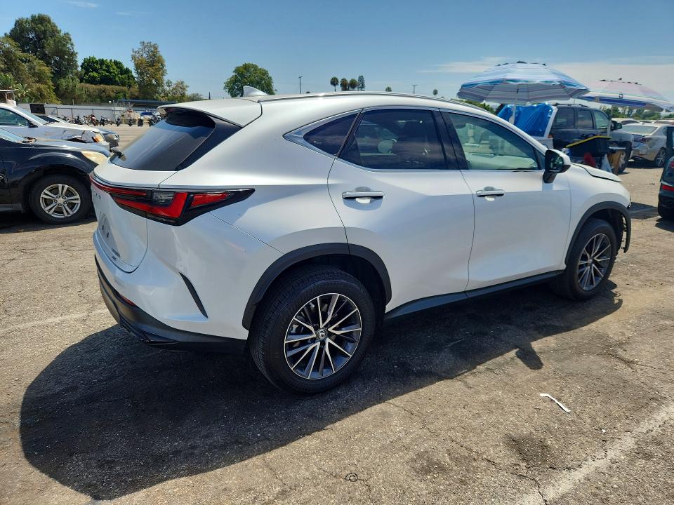 2022 Lexus Nx მანქანა იყიდება აუქციონზე, vin: 2T2AKCEZ4NC002091, აუქციონის ნომერი: 64061826