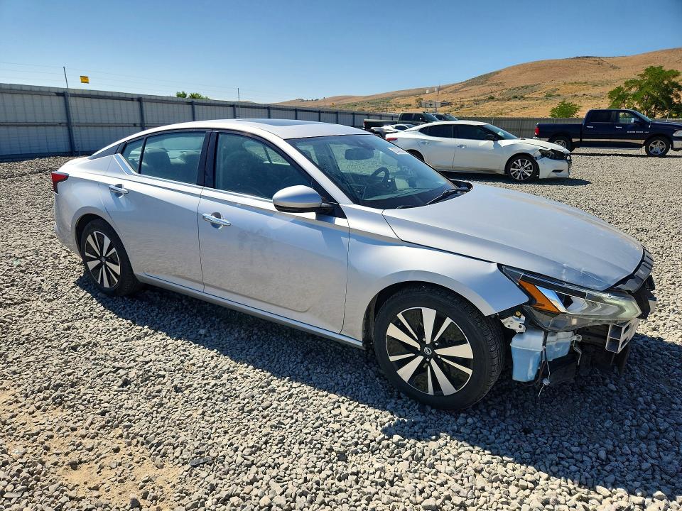 63408636 :رقم المزاد ، 1N4BL4EV8LC135344 vin ، 2020 Nissan Altima مزاد بيع