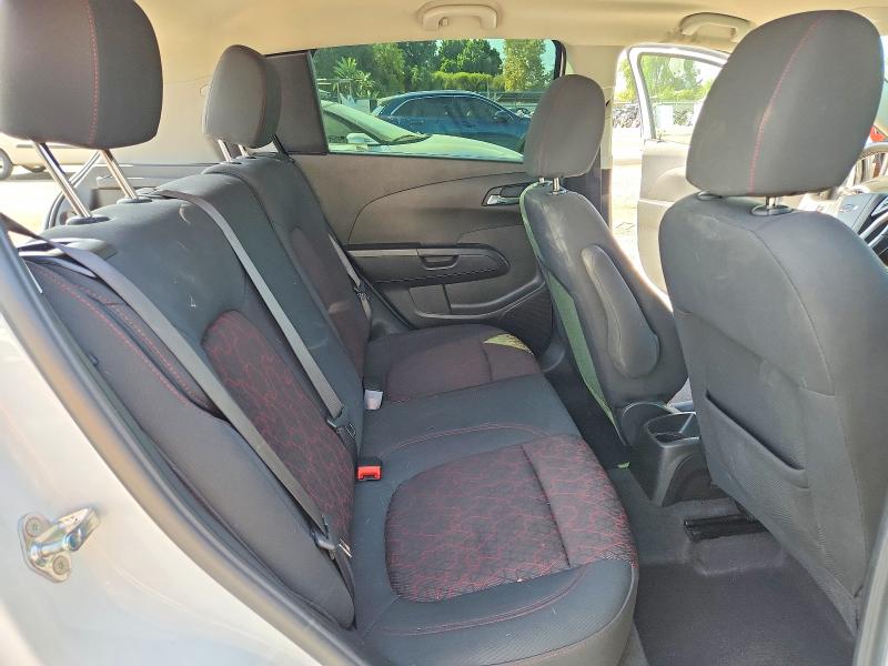 67183266 :رقم المزاد ، 1G1JD6SB1J4125697 vin ، 2018 Chevrolet Sonic مزاد بيع