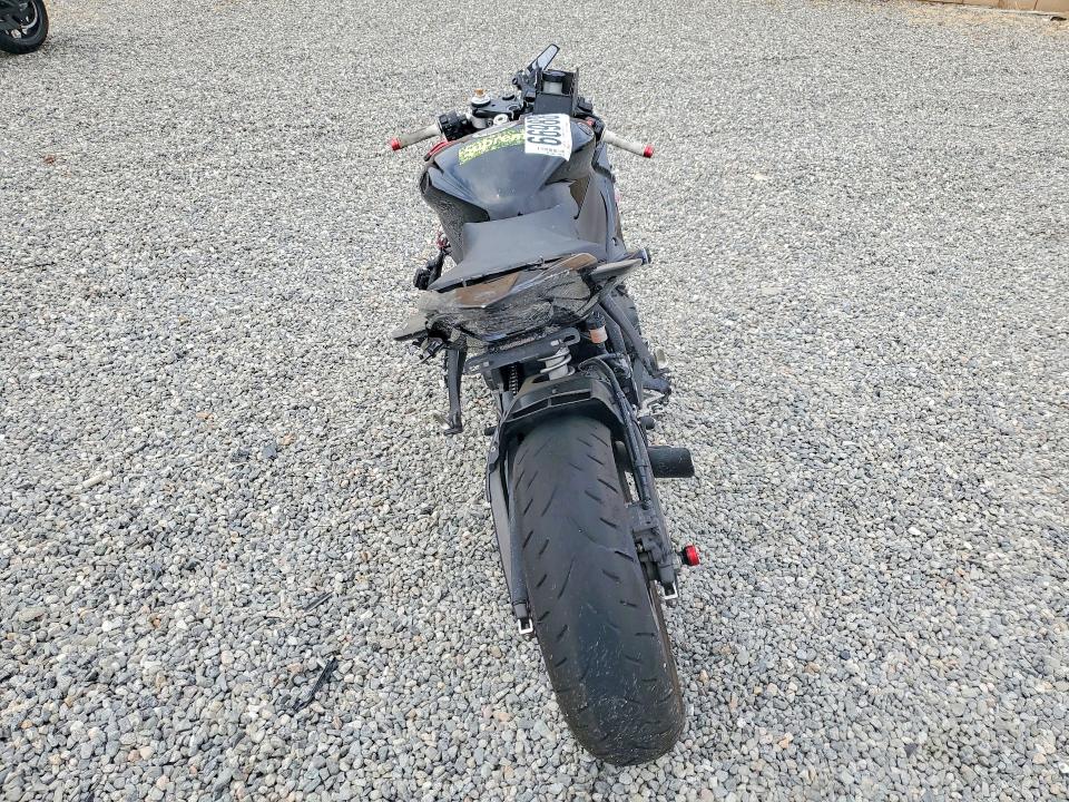 2015 Yamaha Yzfr6 მანქანა იყიდება აუქციონზე, vin: JYARJ16Y2FA008848, აუქციონის ნომერი: 66988726