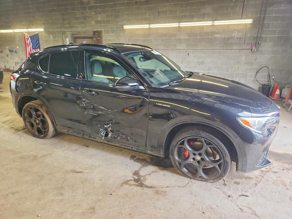 Aukcja sprzedaży 2023 Alfa Romeo Stelvio, vin: ZASPAKBN3P7D51560, numer aukcji: 65281096