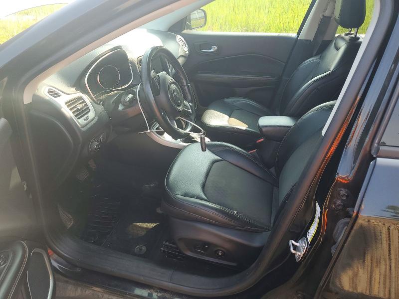 64748416 :رقم المزاد ، 3C4NJDBB6JT261615 vin ، 2018 Jeep Compass مزاد بيع