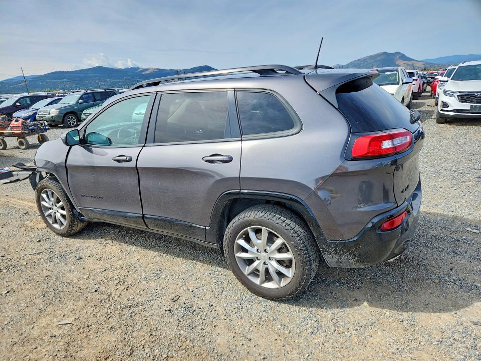 64139106 :رقم المزاد ، 1C4PJMCX6JD602617 vin ، 2018 Jeep Cherokee مزاد بيع