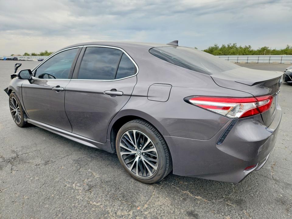 2020 Toyota Camry მანქანა იყიდება აუქციონზე, vin: 4T1G11AK1LU349632, აუქციონის ნომერი: 67105836