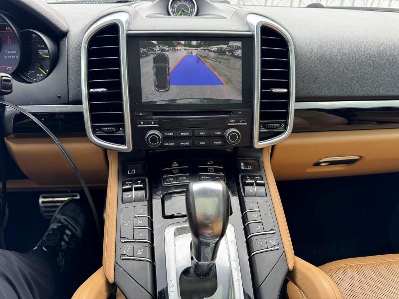 Aukcja sprzedaży 2017 Porsche Cayenne, vin: WP1AE2A24HLA72698, numer aukcji: 64015166