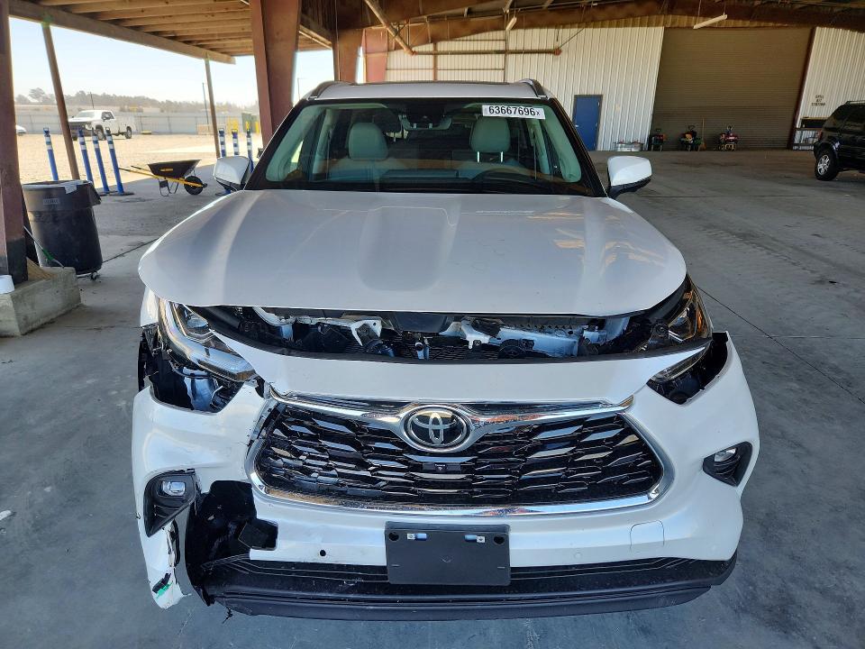 Продаж на аукціоні авто 2026 Toyota Highlander Hybrid, vin: 5TDXBRCH0TS722293, номер лоту: 63667696