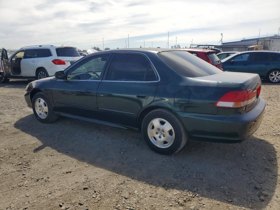 2001 Honda Accord მანქანა იყიდება აუქციონზე, vin: 1HGCG16541A039317, აუქციონის ნომერი: 65572526