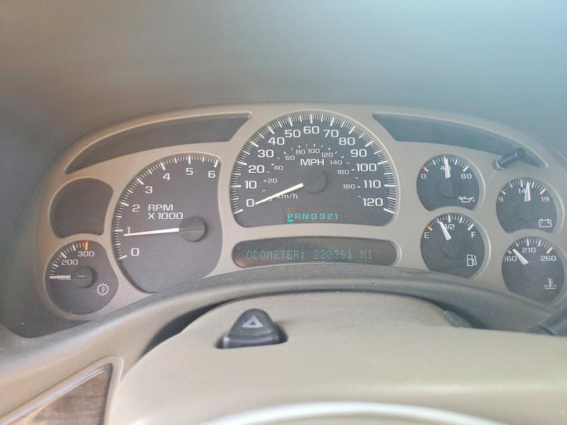 64569686 :رقم المزاد ، 1GKEK63U54J273067 vin ، 2004 Gmc Yukon مزاد بيع