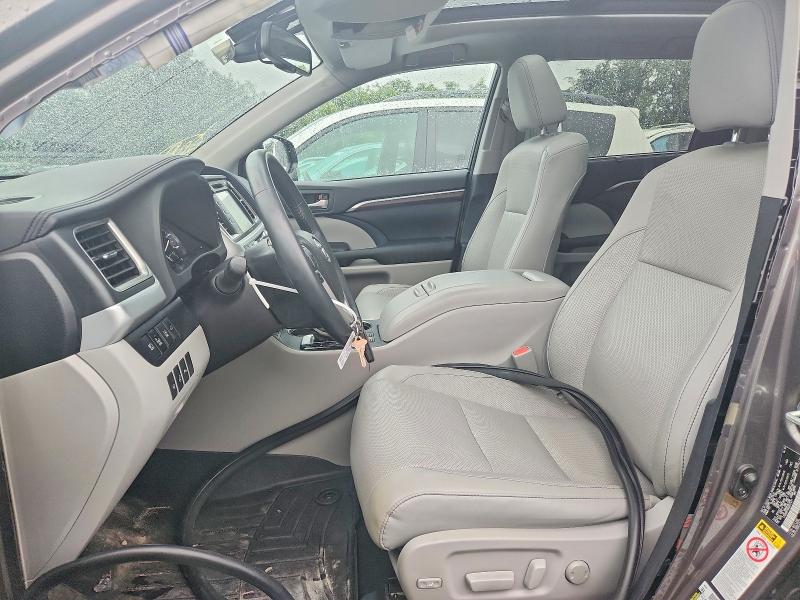 Продажа на аукционе авто 2016 Toyota Highlander Hybrid, vin: 5TDDCRFHXGS017471, номер лота: 64665516