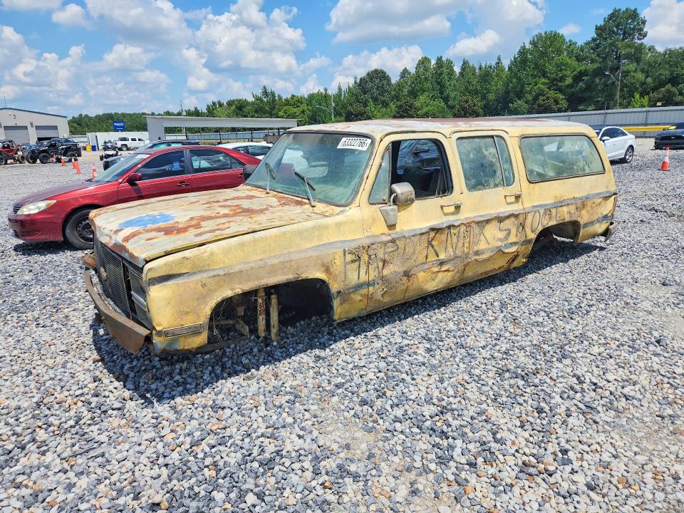 63322766 :رقم المزاد ، 1G8GK26M6DF122955 vin ، 1983 Chevrolet Suburban مزاد بيع