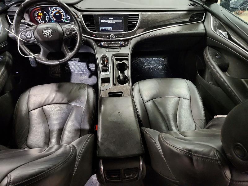 63012856 :رقم المزاد ، 1G4ZP5SS1HU137155 vin ، 2017 Buick Lacrosse مزاد بيع