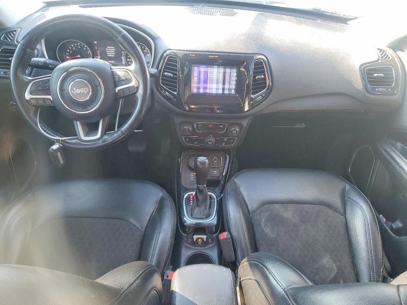 66907326 :رقم المزاد ، 3C4NJDBBXJT402122 vin ، 2018 Jeep Compass مزاد بيع