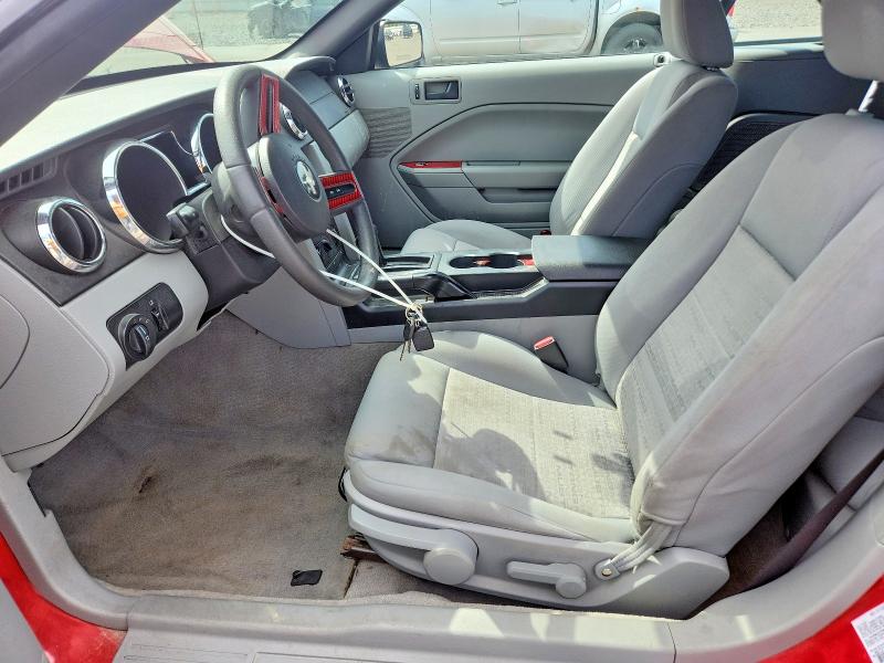 2005 Ford Mustang მანქანა იყიდება აუქციონზე, vin: 1ZVFT84N455216432, აუქციონის ნომერი: 64248076