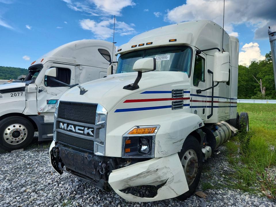 63929996 :رقم المزاد ، 1M1AN4GY7LM014631 vin ، 2020 Mack Anthem مزاد بيع