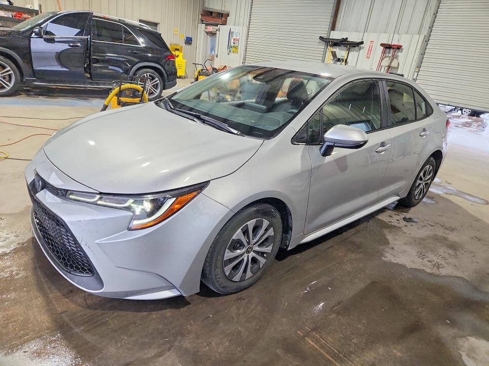 2022 Toyota Corolla მანქანა იყიდება აუქციონზე, vin: JTDEAMDE8NJ035824, აუქციონის ნომერი: 63191756