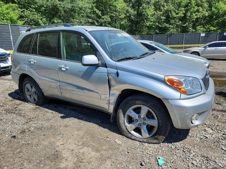 2005 Toyota Rav4 მანქანა იყიდება აუქციონზე, vin: JTEHD20V550052600, აუქციონის ნომერი: 64315316