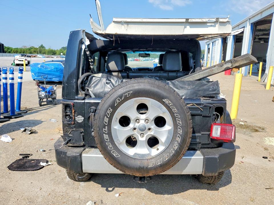 66420816 :رقم المزاد ، 1C4HJWEG5EL104210 vin ، 2014 Jeep Wrangler Unlimited مزاد بيع