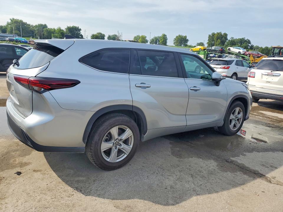 63449516 :رقم المزاد ، 5TDKDRAH7RS530305 vin ، 2024 Toyota Highlander مزاد بيع