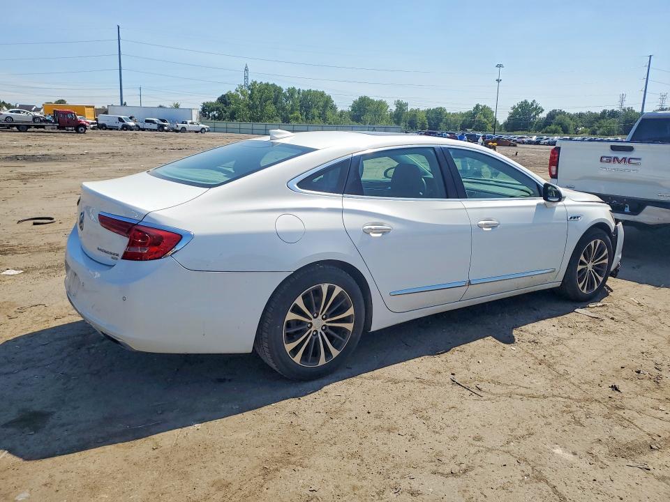 2018 Buick Lacrosse მანქანა იყიდება აუქციონზე, vin: 1G4ZS5SSXJU106832, აუქციონის ნომერი: 64082566