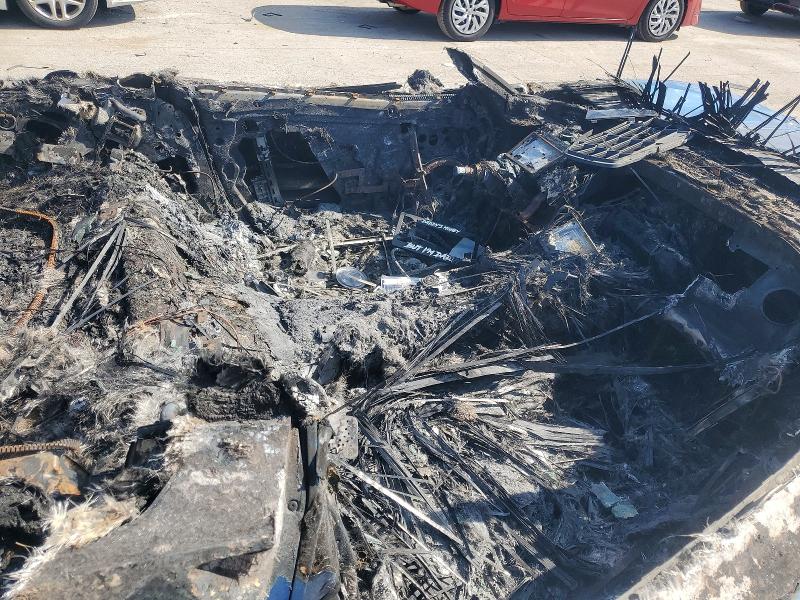 66746026 :رقم المزاد ، 1G1YM2D70E5000464 vin ، 2014 Chevrolet Corvette مزاد بيع