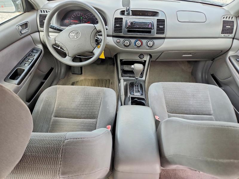 64453396 :رقم المزاد ، 4T1BE30K55U008541 vin ، 2005 Toyota Camry مزاد بيع