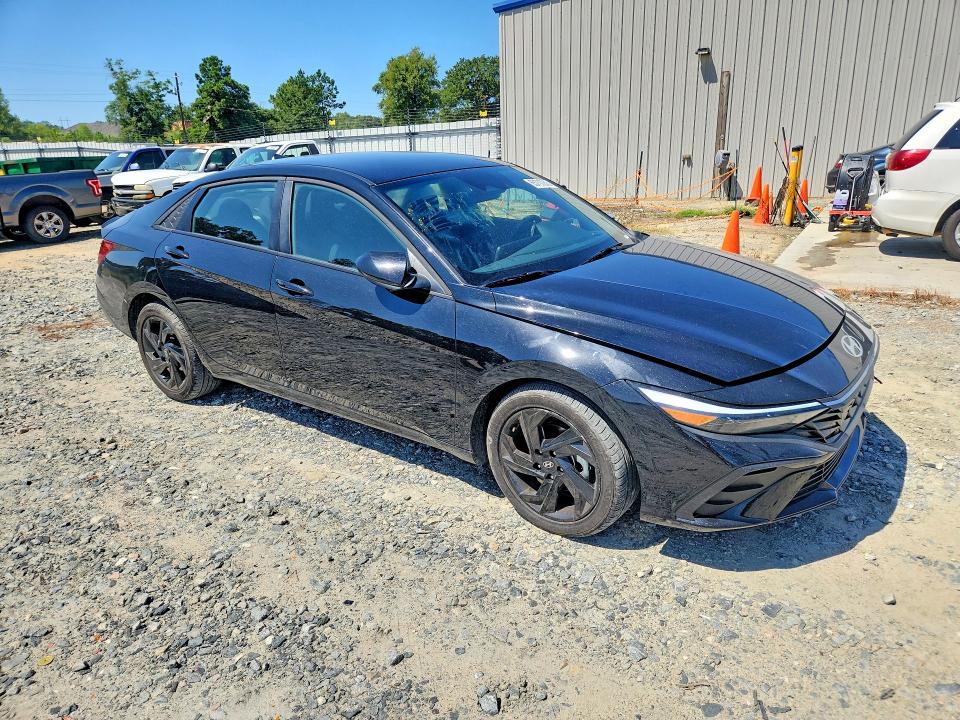 65703246 :رقم المزاد ، KMHLM4DG3TU233752 vin ، 2026 Hyundai Elantra مزاد بيع
