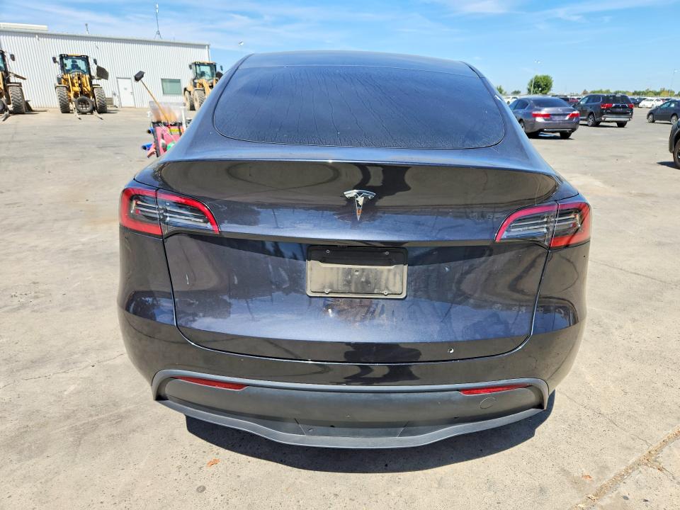 Auction sale of the 2024 Tesla Model Y, vin: 7SAYGDED4RF095505, lot number: 65625096