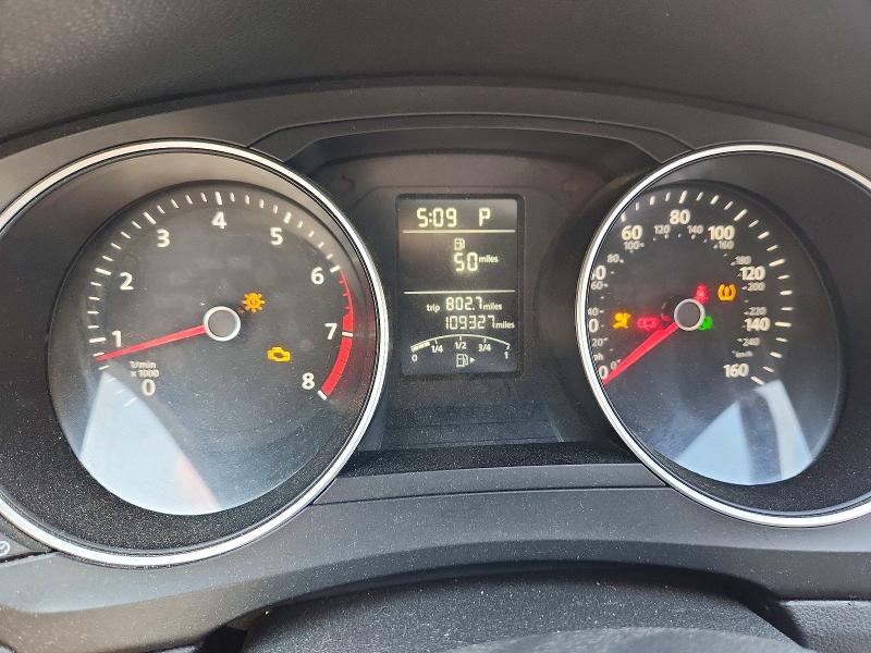 65305866 :رقم المزاد ، 3VWD17AJXFM239718 vin ، 2015 Volkswagen Jetta مزاد بيع