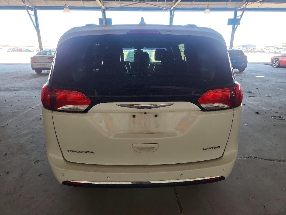 Продажа на аукционе авто 2018 Chrysler Pacifica, vin: 2C4RC1GG0JR186508, номер лота: 66308726
