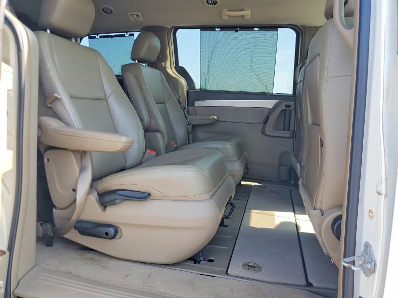 63812746 :رقم المزاد ، 2C4RVABG7CR392008 vin ، 2012 Volkswagen Routan مزاد بيع