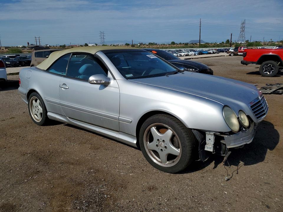 Продажа на аукционе авто 2001 Mercedes-benz Clk, vin: WDBLK70GX1T056443, номер лота: 64768966