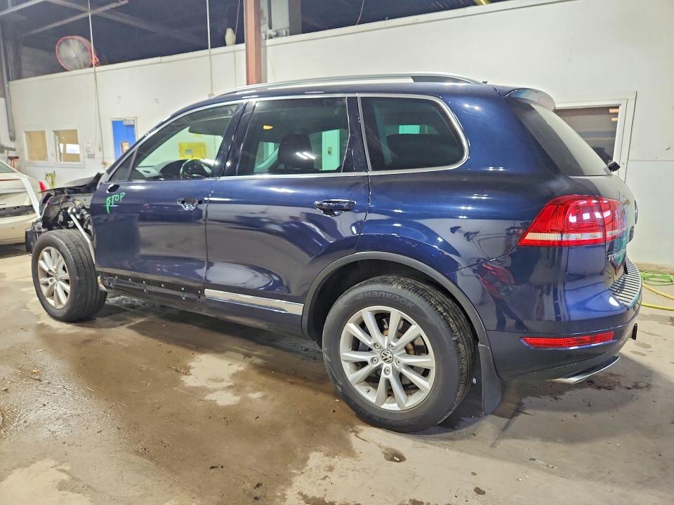 2013 Volkswagen Touareg მანქანა იყიდება აუქციონზე, vin: WVGEP9BP4DD012873, აუქციონის ნომერი: 66301526