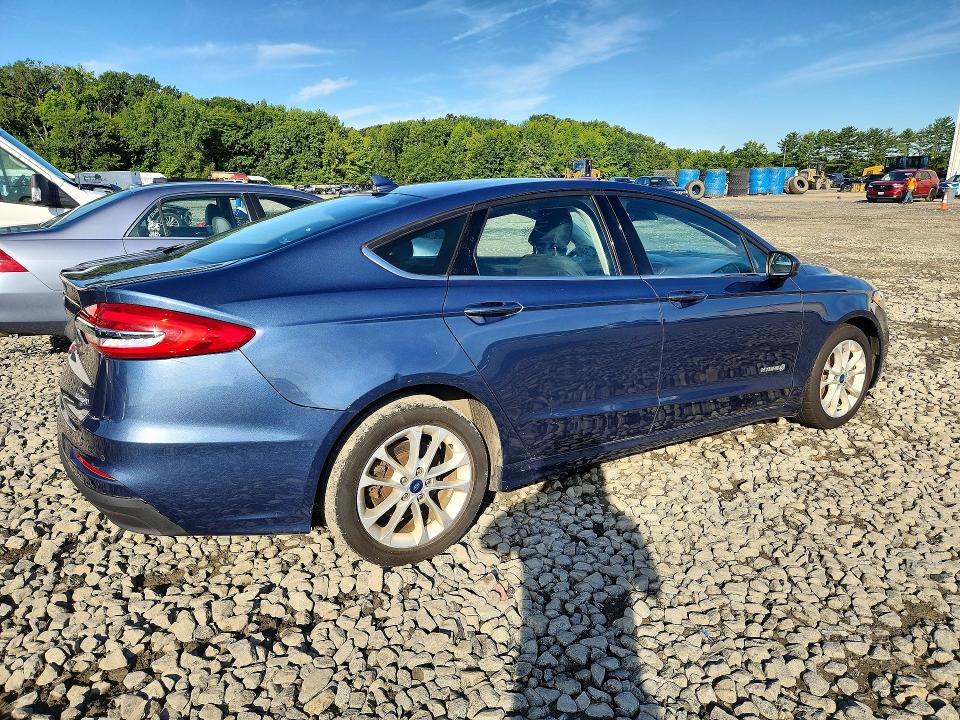 Продаж на аукціоні авто 2019 Ford Fusion, vin: 3FA6P0LUXKR104878, номер лоту: 63819446