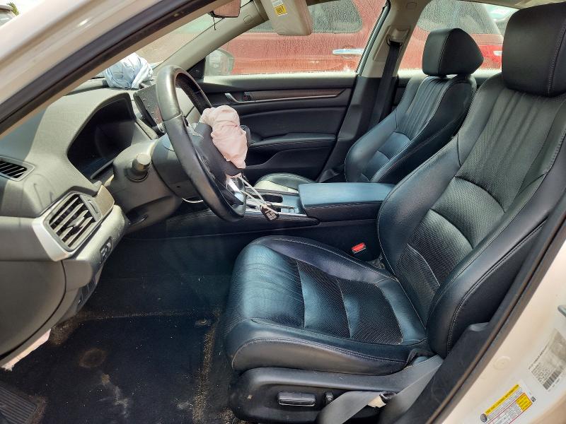 Продажа на аукционе авто 2018 Honda Accord, vin: 1HGCV1F62JA079751, номер лота: 63905506