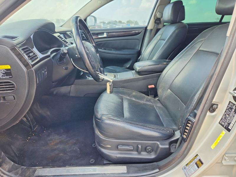2013 Hyundai Genesis მანქანა იყიდება აუქციონზე, vin: KMHGC4DD4DU243086, აუქციონის ნომერი: 61647506