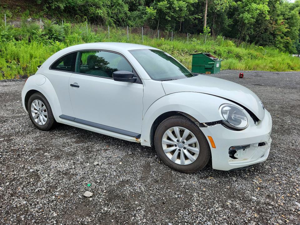 Aukcja sprzedaży 2018 Volkswagen Beetle, vin: 3VWFD7AT4JM711468, numer aukcji: 63363356