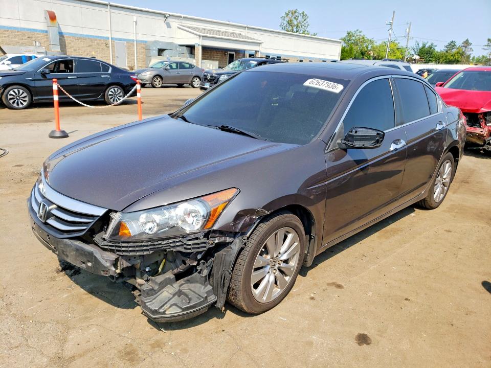 Auction sale of the 2011 Honda Accord, vin: 1HGCP3F84BA013436, lot number: 62637936